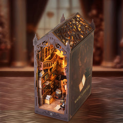 Magic Library Wooden Book Nook Shelf Insert